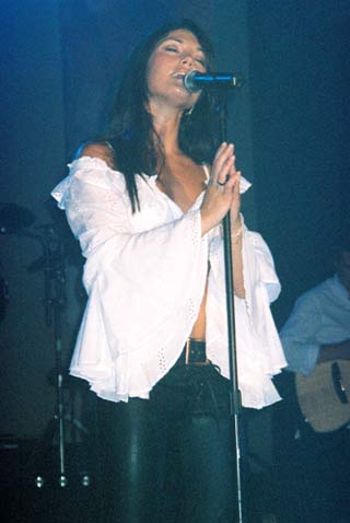 baila88.jpg